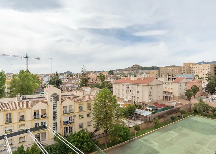 Stunning Spacious City Apartment With Free Parking