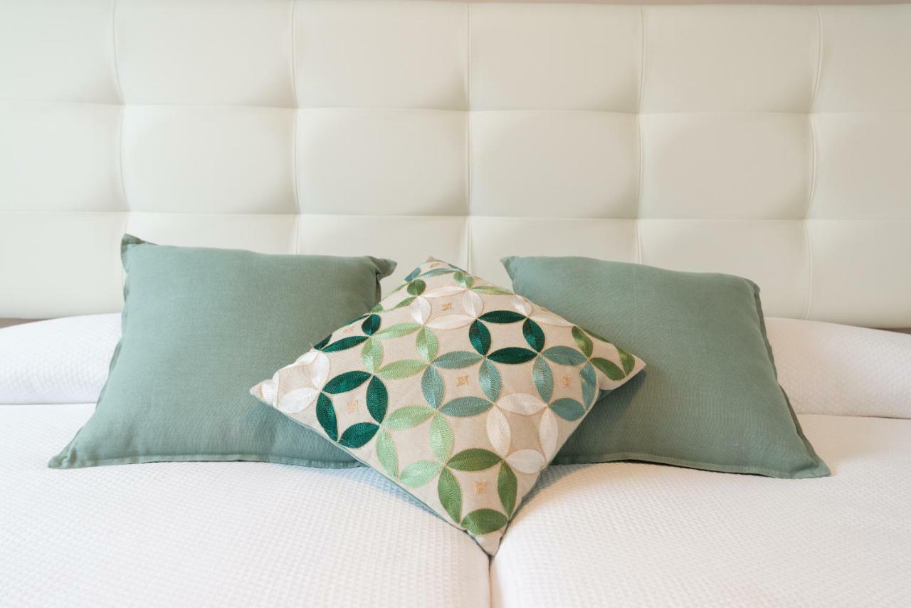 Stunning Spacious With Free Parking * Málaga